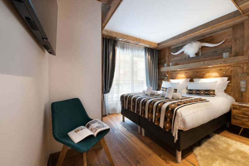 hotel-steamboat-courchevel-app-b15-6-2848673
