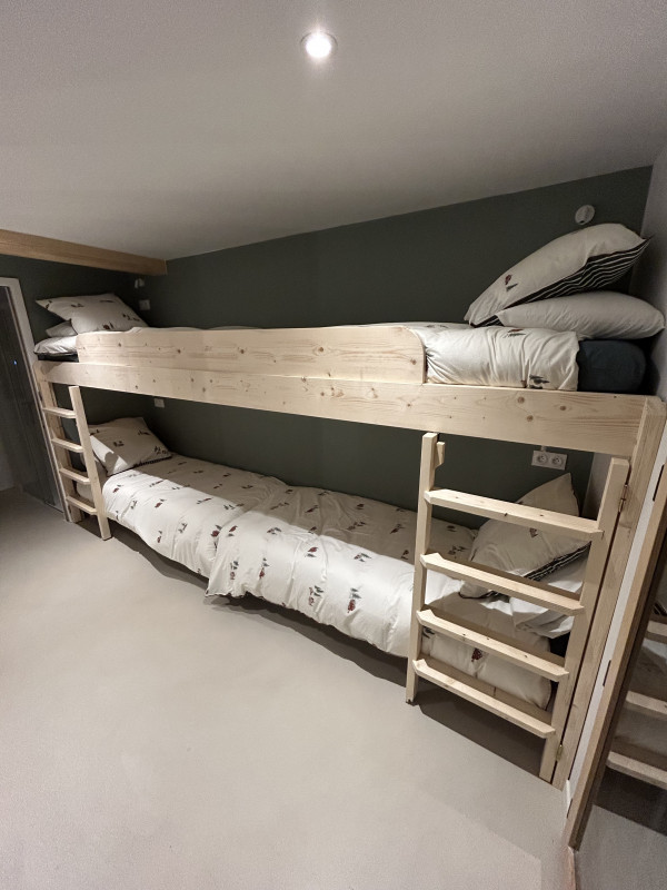 img-7206-743221 img-7206-743221