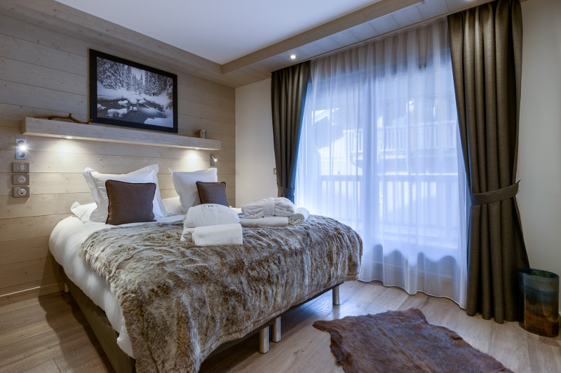 le-c-apt-a03-13-2656008