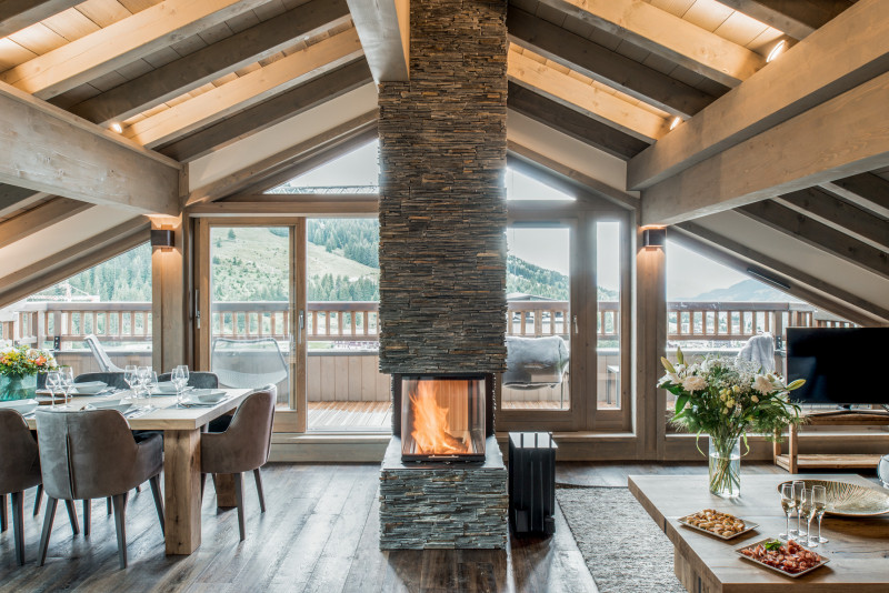 mammoth-lodge-d13-15-2908693
