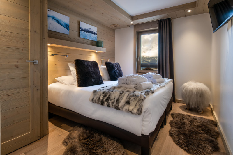 pg-mammoth-lodge-d03-002-2908567