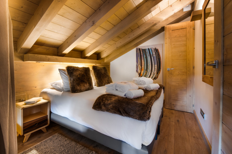 pg-mammoth-lodge-d07-012-2908623
