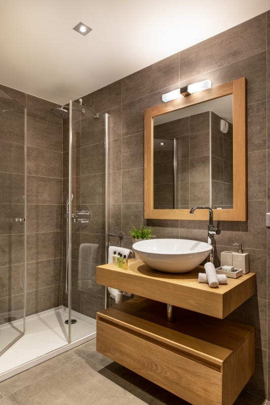 pg-whistler-lodge-b01-006-2899923