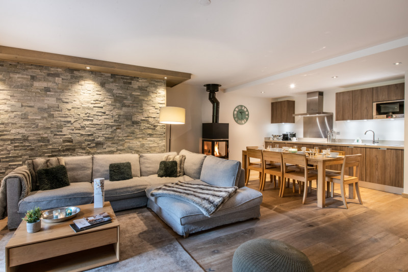 pg-whistler-lodge-b05-002-2899944 pg-whistler-lodge-b05-002-2899944