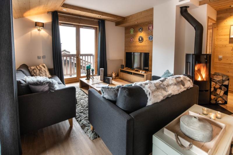 pg-whistler-lodge-b08-002-2908516