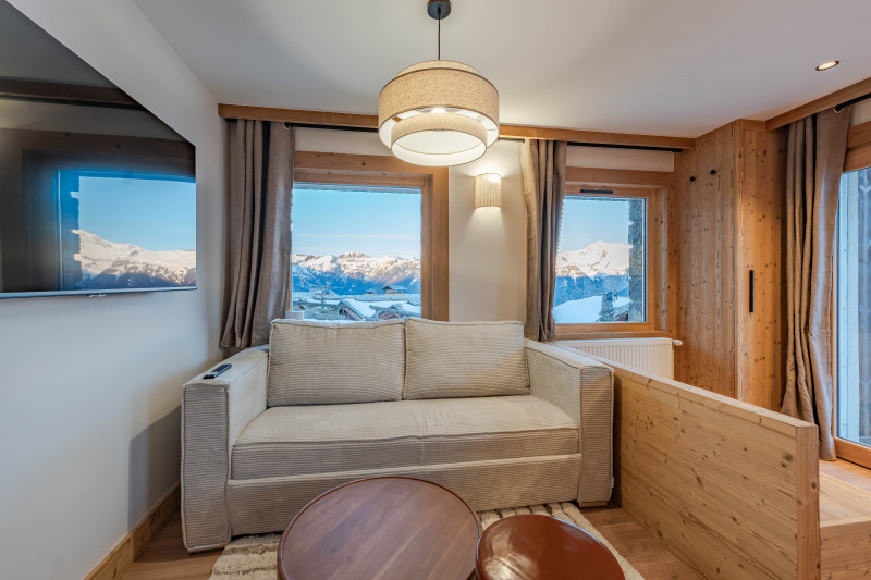 picture_estate_3925_e854e45d-2199-4d8e-8c1a-0ae6574144b3