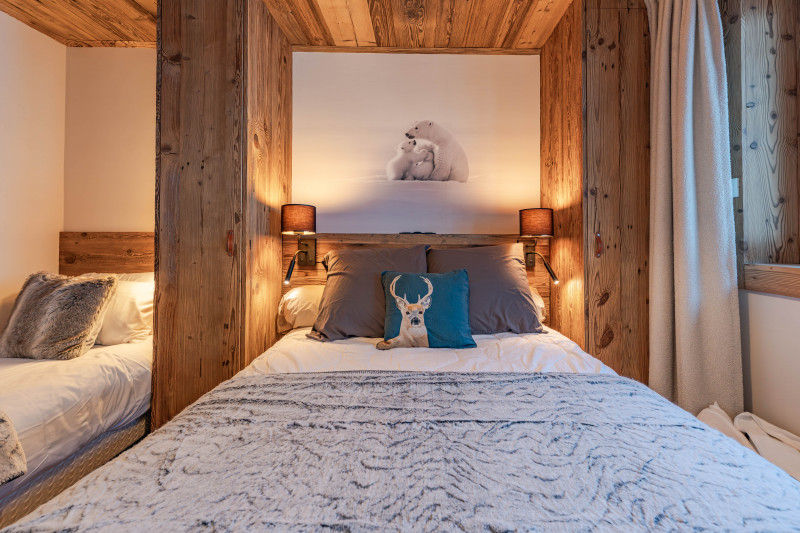 picture_estate_3932_70559bd0-a0ac-48f7-8821-9b021a4e3984