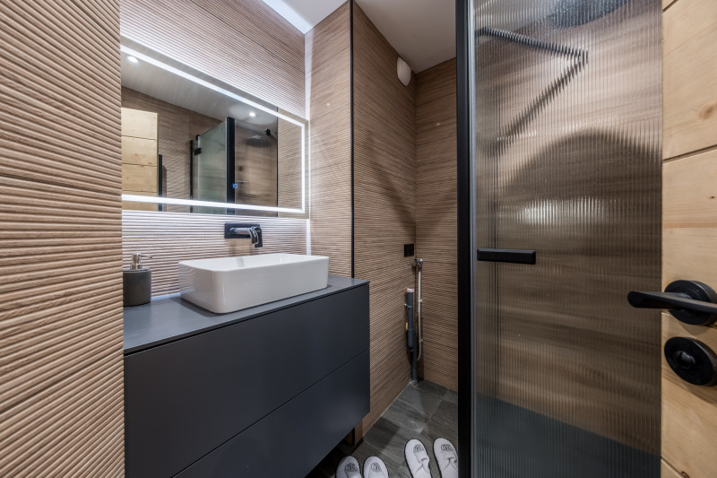 picture_estate_3934_7e06d8a7-ede8-453e-8d6b-3a08c3b39d3a