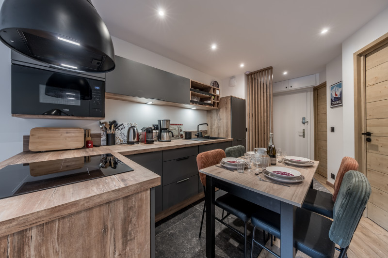 picture_estate_3934_b6b152bc-cdc0-4456-ae33-bbf00ea4739e