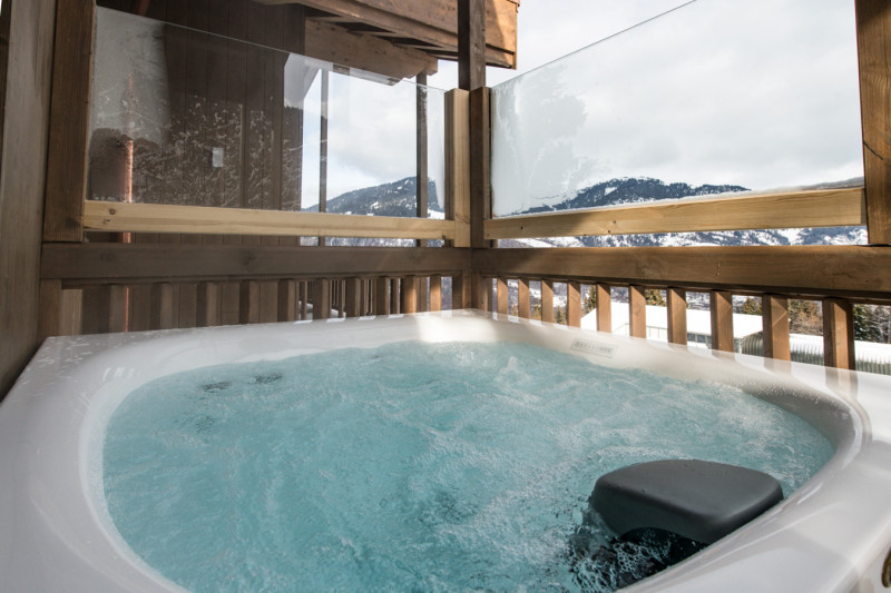 yellowstone-lodge-chalet1-003-2857200 yellowstone-lodge-chalet1-003-2857200