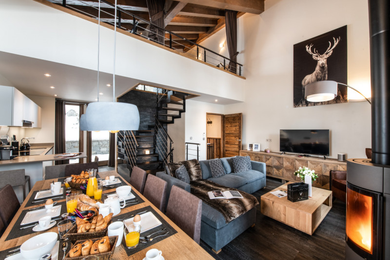 yellowstone-lodge-chalet1-012-2857210 yellowstone-lodge-chalet1-012-2857210
